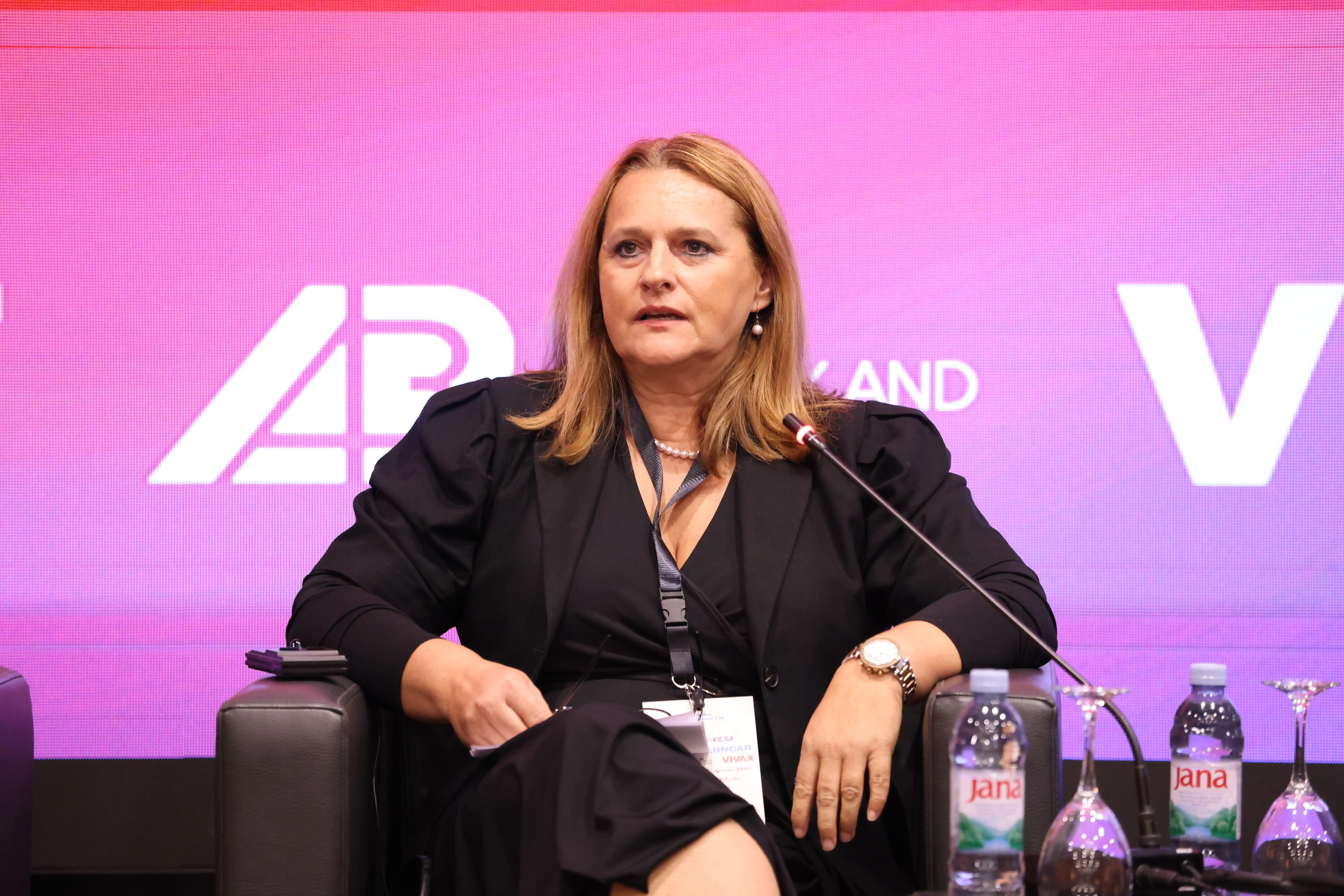 8R7A3820.JPG