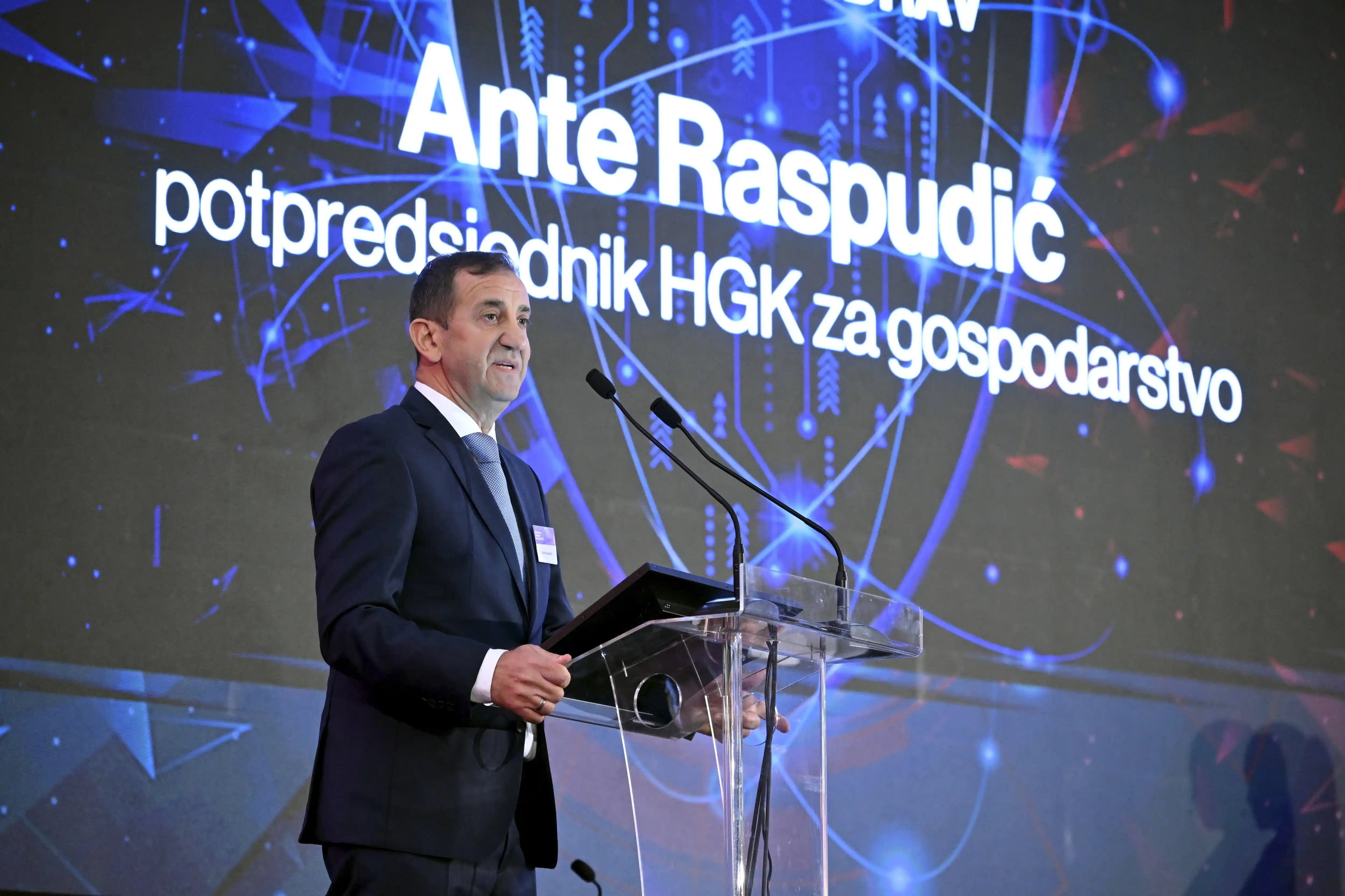 Ante Raspudic 002_konferencija_obrana4-051125.jpg