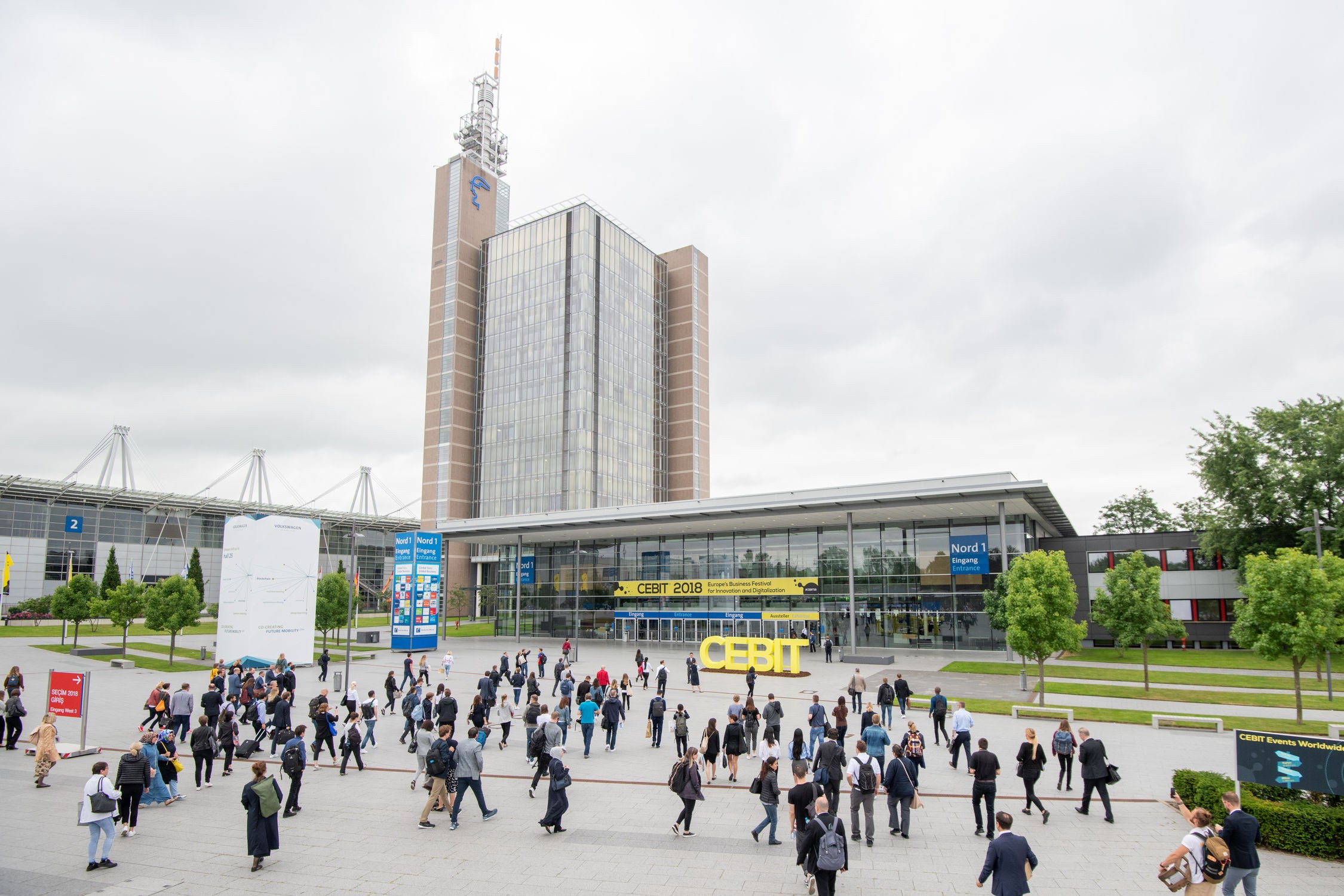 CeBIT2018-ulaz.jpg