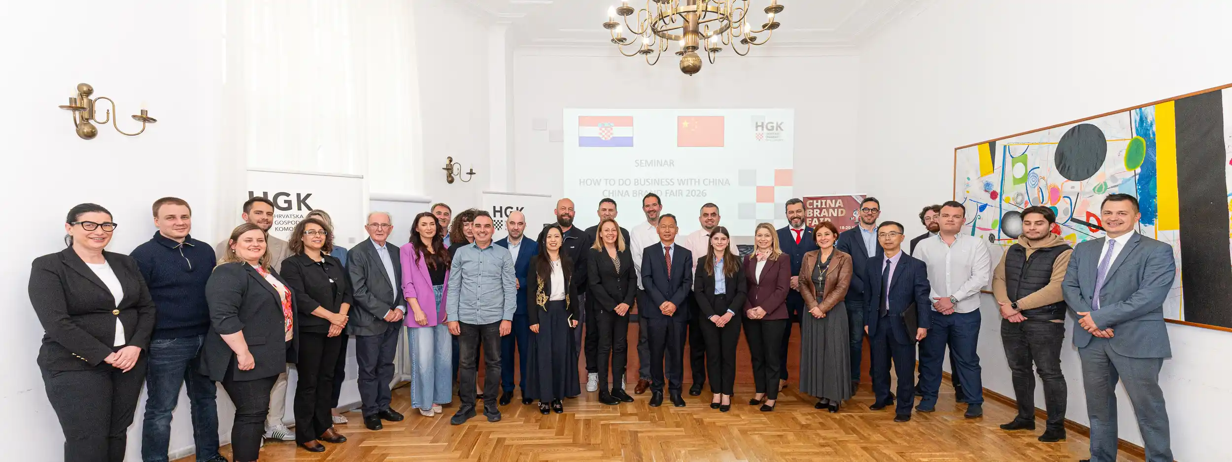 grupna fotografija.jpg