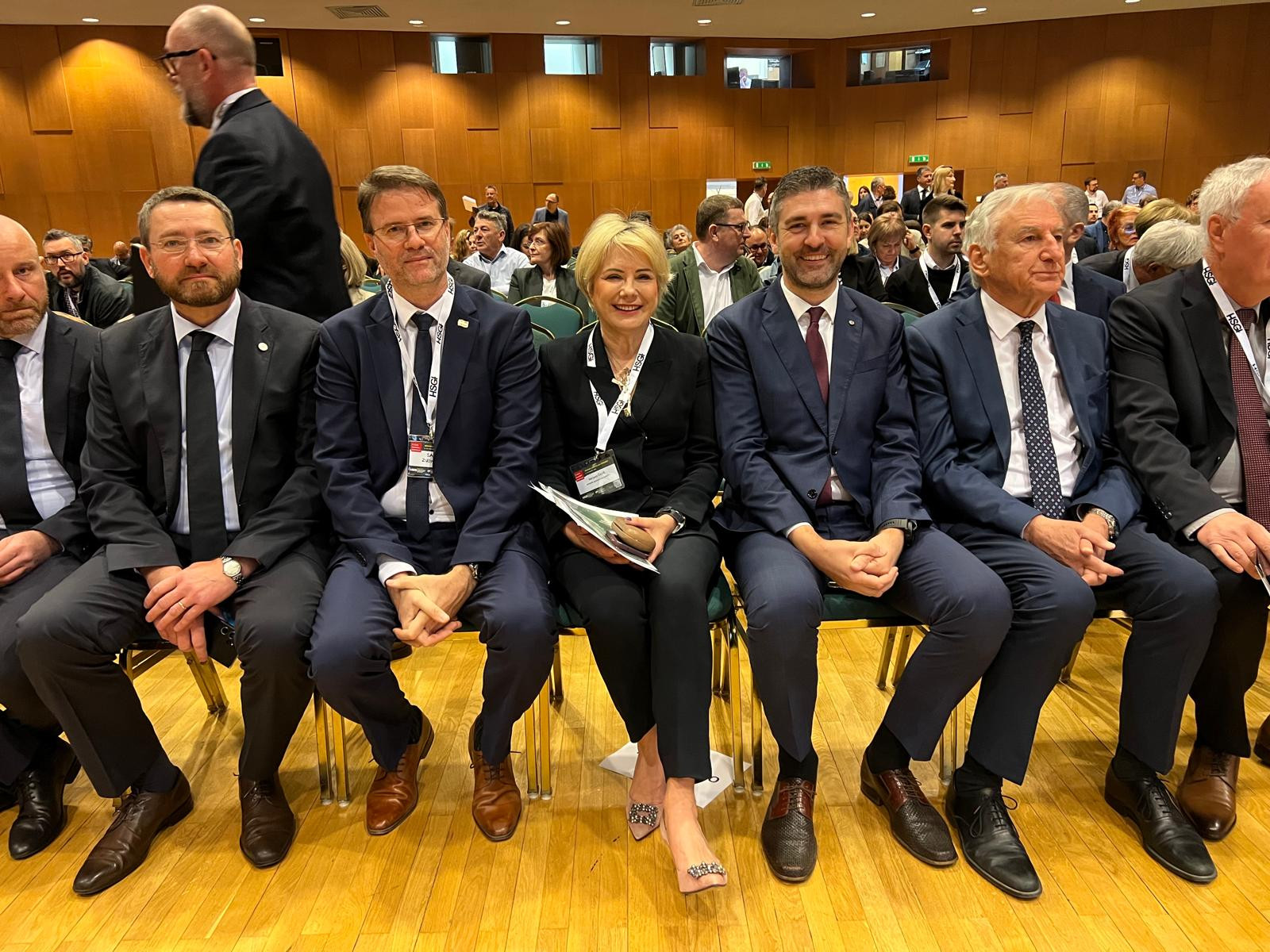 Hrvatski graditelji foto 2.jpg