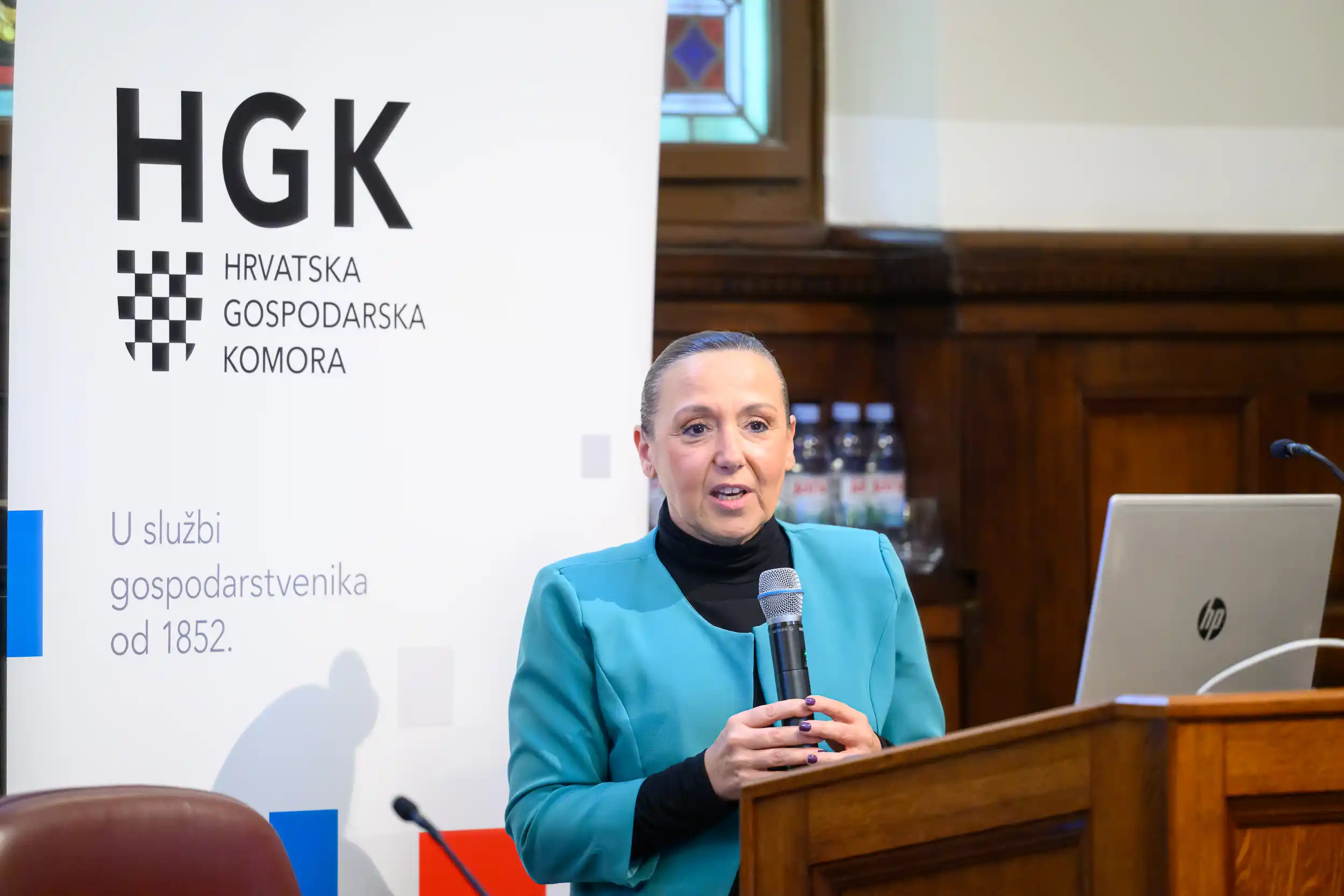 Irena Hrstić3.jpg