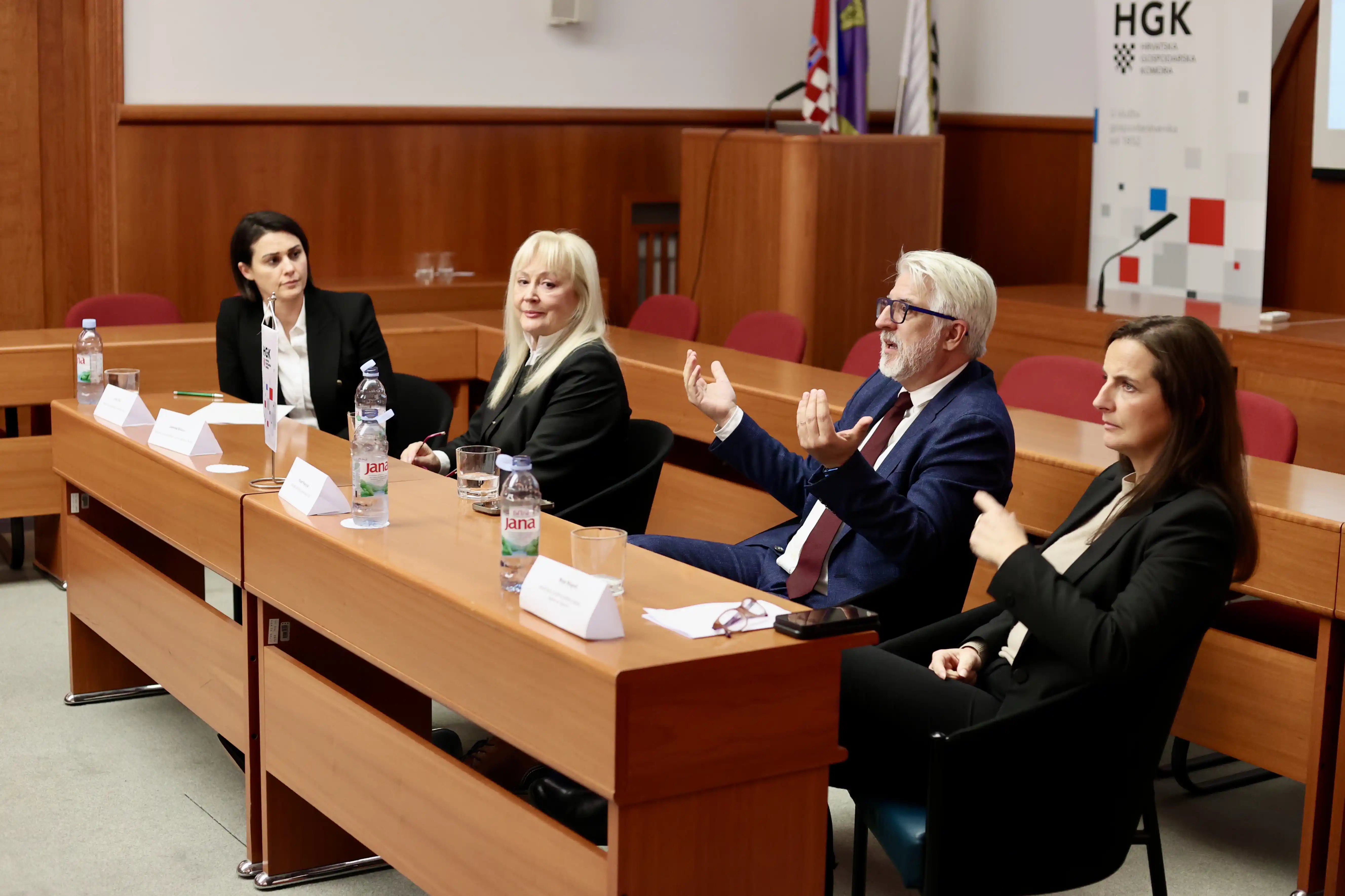 Ivana Čikić,Jasminka Biliškov, Robert Pokrovac, Maja Bogović.jpeg