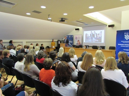 konferencija-zupan.JPG