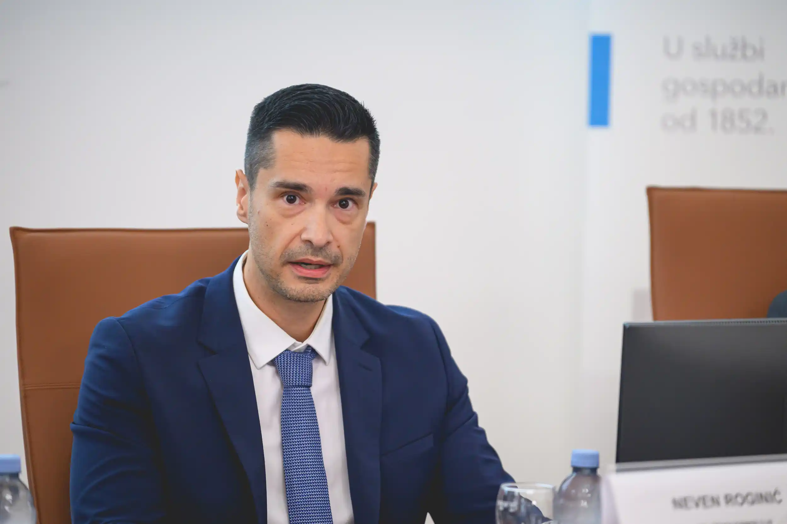 Neven Roginic2.jpg