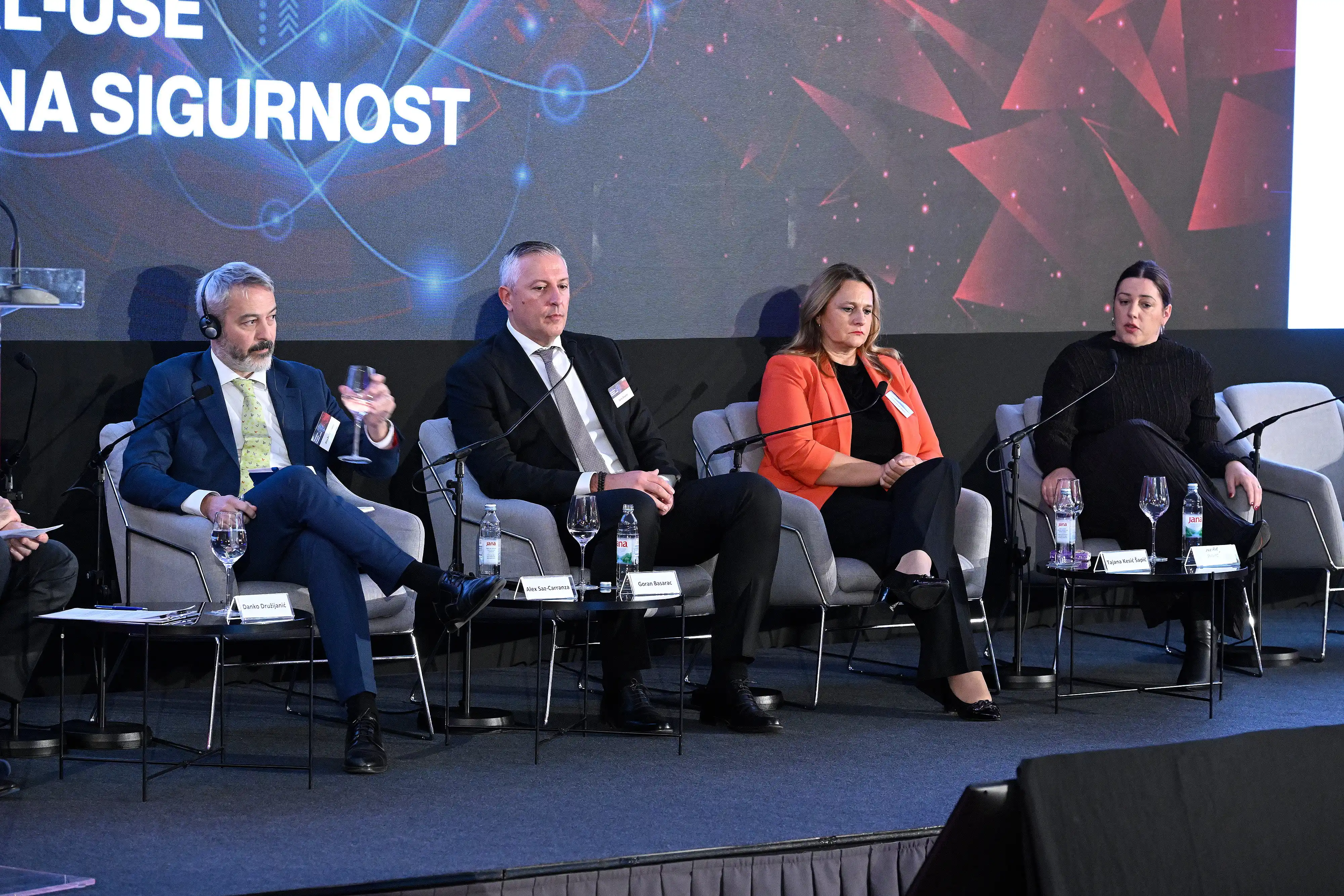 panel22-051125.jpg