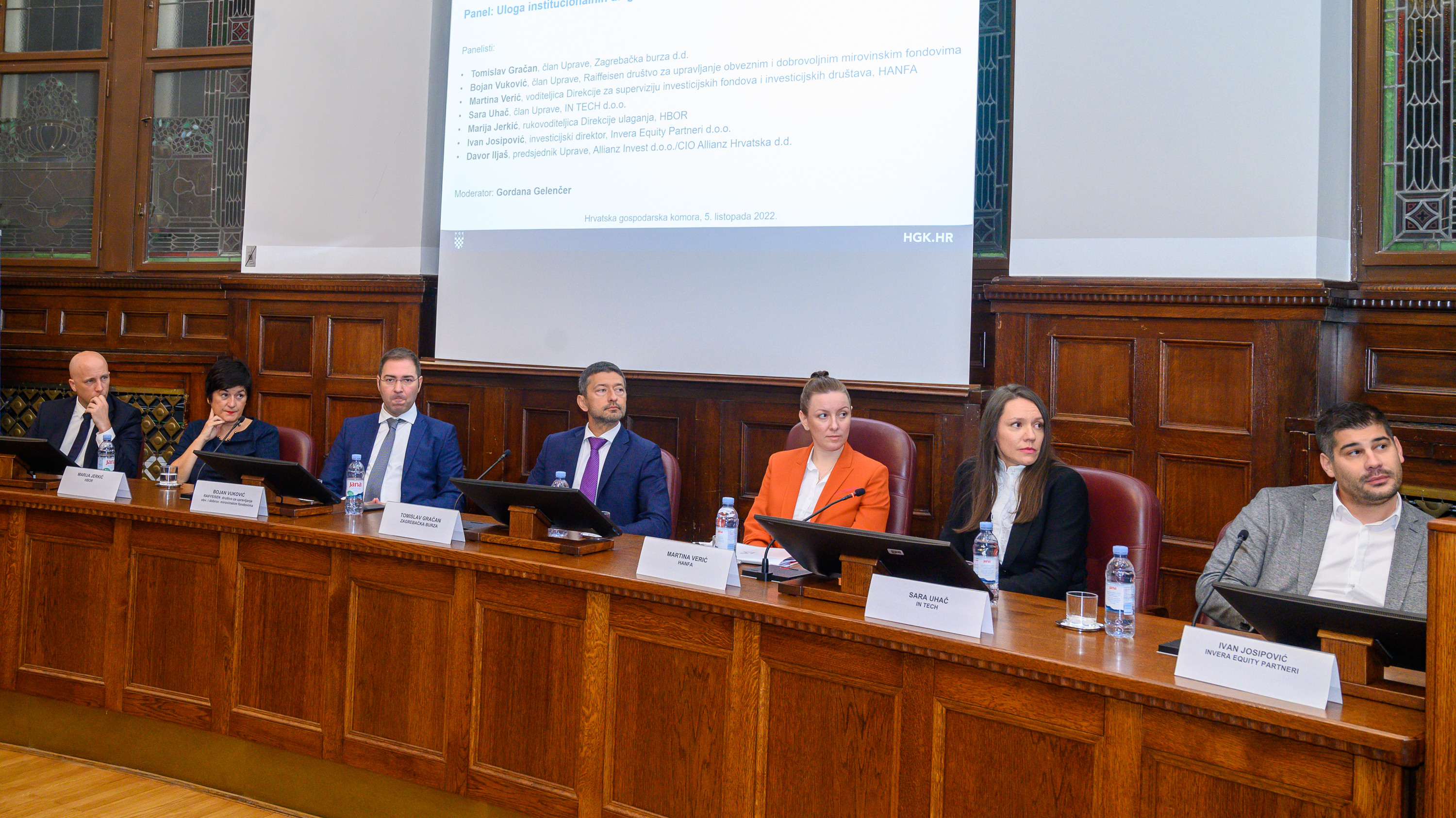 panelisti Davor Iljaš, Marija Jerkić, Bojan Vuković, Tomislav Gračan, Martina Verić, Sara Uhač, Ivan Josipović.jpg