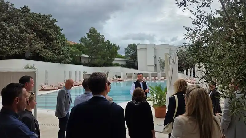 Sjednica hotelijera i putničkih agencija ŽK Rijeka.jpg