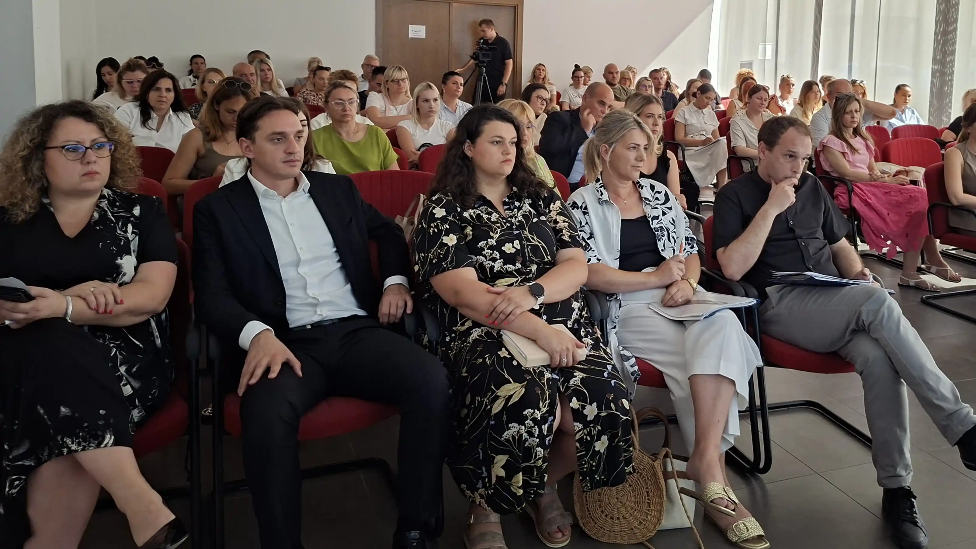 sudionici seminara 2.jpg