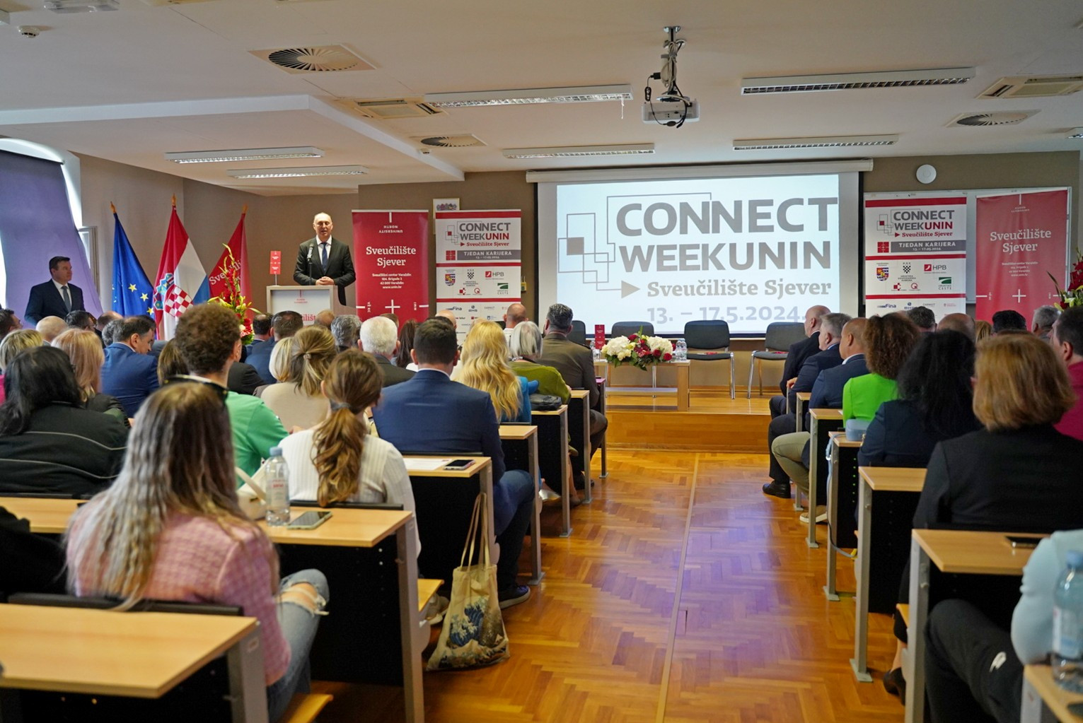 UNIN Connecz week.jpg