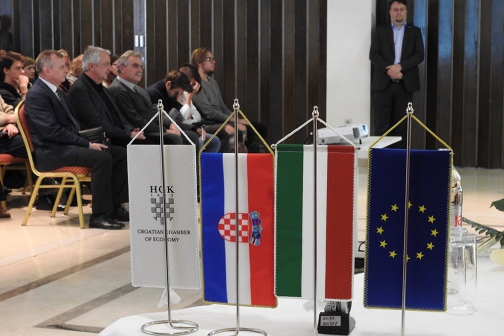 Zavrsna konferencija5.jpg